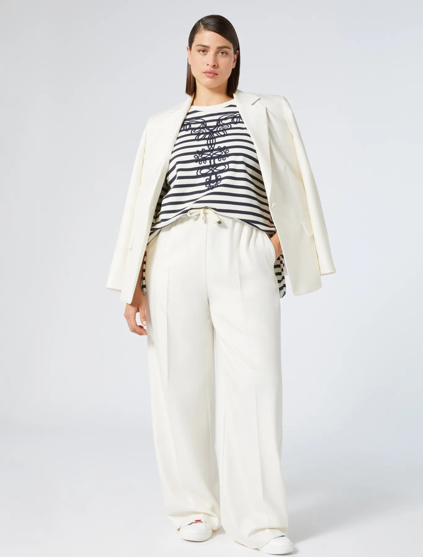 Marina Rinaldi Top & T-Shirt | Top & T-Shirt*Felpa in jersey con ricami AVORIO