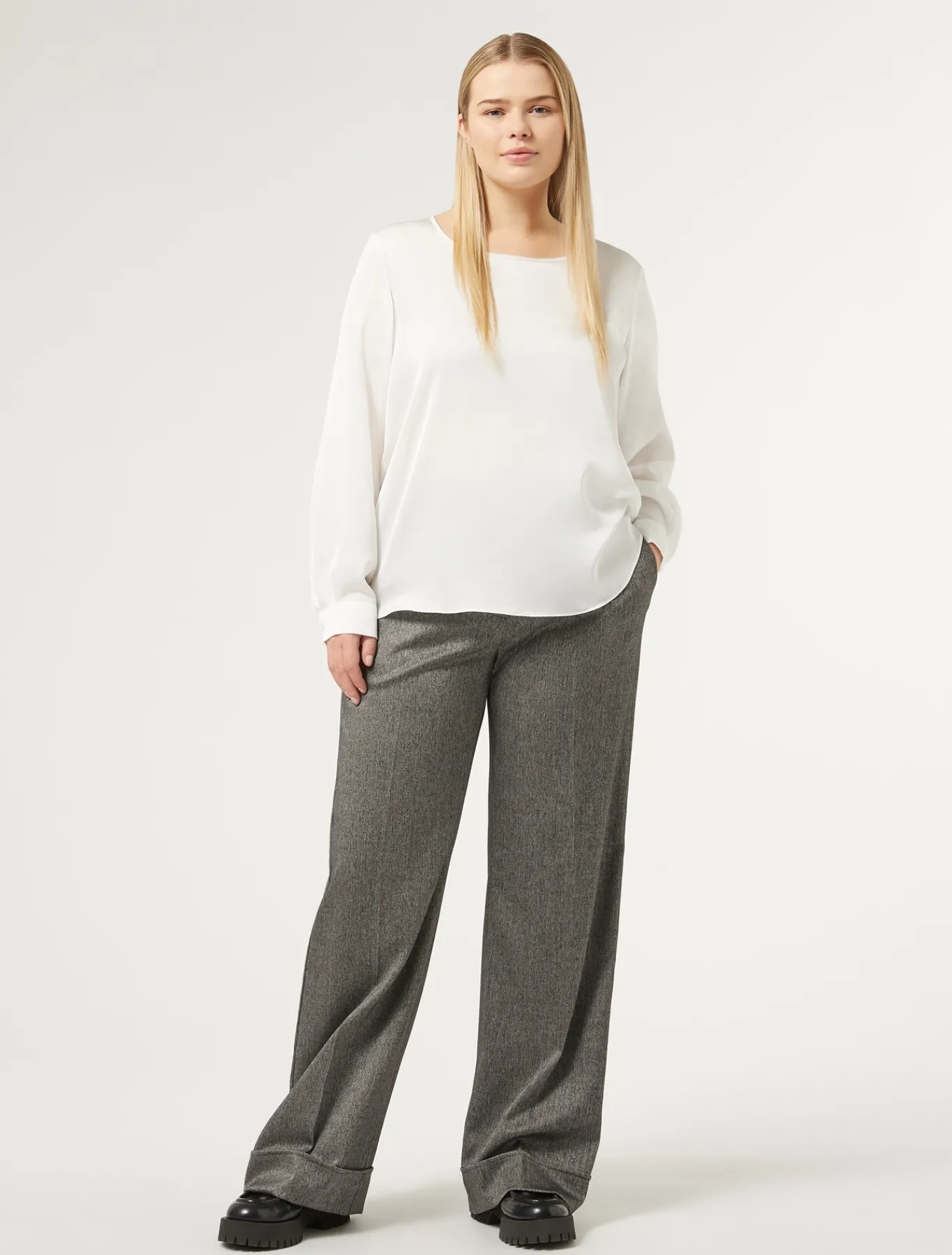 Marina Rinaldi Pantaloni & Jeans | Pantaloni & Jeans*Pantaloni in tessuto tinto filo e viscosa NERO